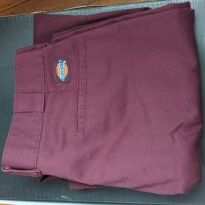 Dickies Maroon Cargo Pants 33x30